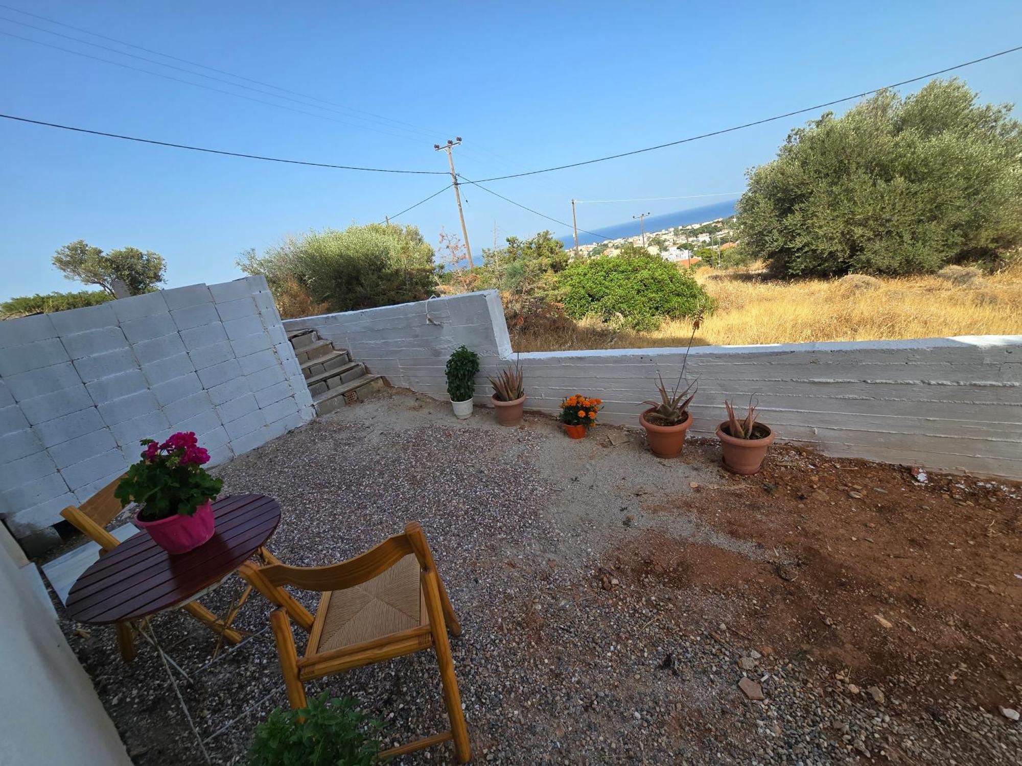 Apartment Vasiliki Studio, Beautiful New Built 10 Km To Airport *